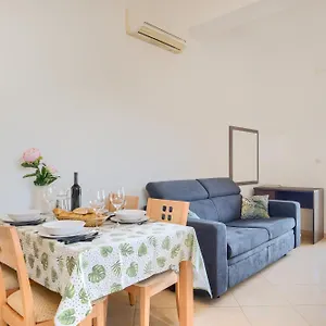 Sunset Apartment