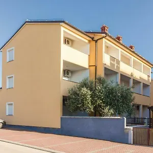 Letan Apartment